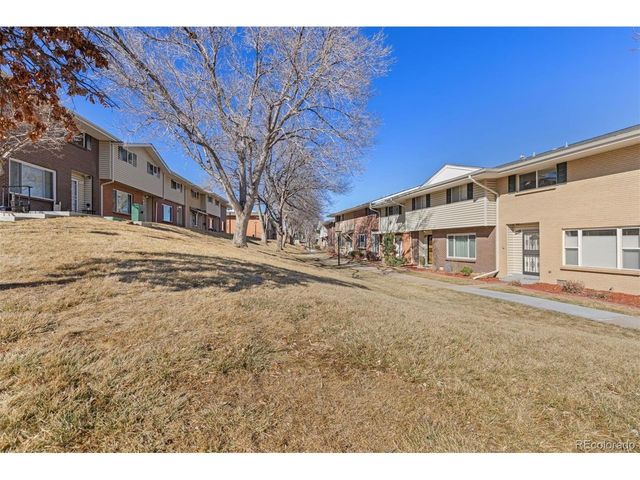 9051 E Nassau Ave 375, Denver, CO 80237