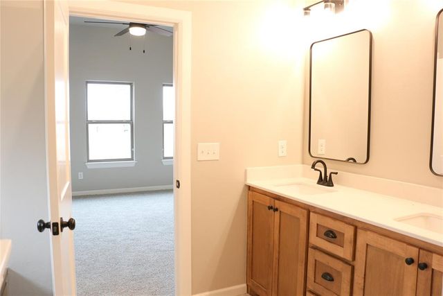 624 Trails End Drive, Shawnee, OK 74804