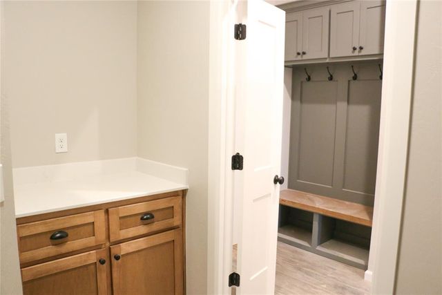 624 Trails End Drive, Shawnee, OK 74804