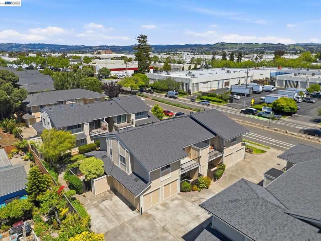 Image 26 of property listing at 14615 Doolittle Dr, San Leandro, CA 94577