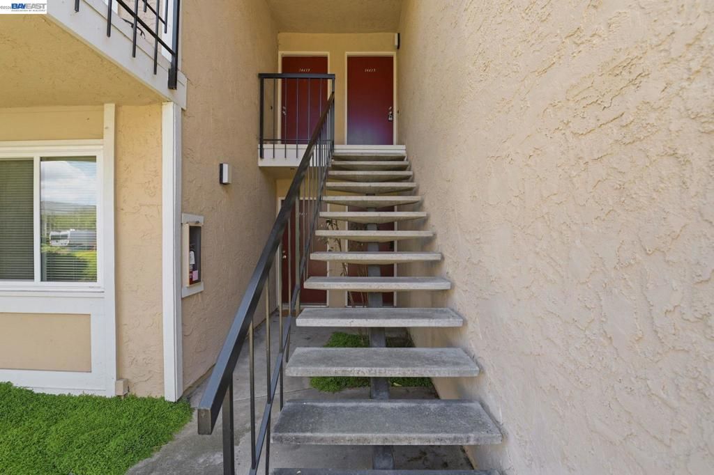 Image 6 of property listing at 14615 Doolittle Dr, San Leandro, CA 94577