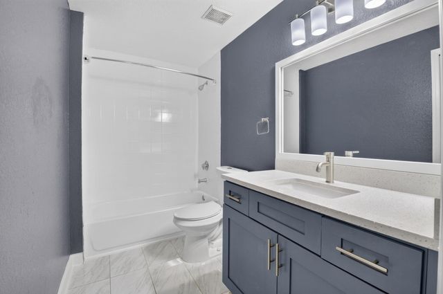 15055 MICHELANGELO Boulevard 102, Delray Beach, FL 33446