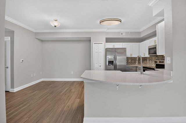 15055 MICHELANGELO Boulevard 102, Delray Beach, FL 33446
