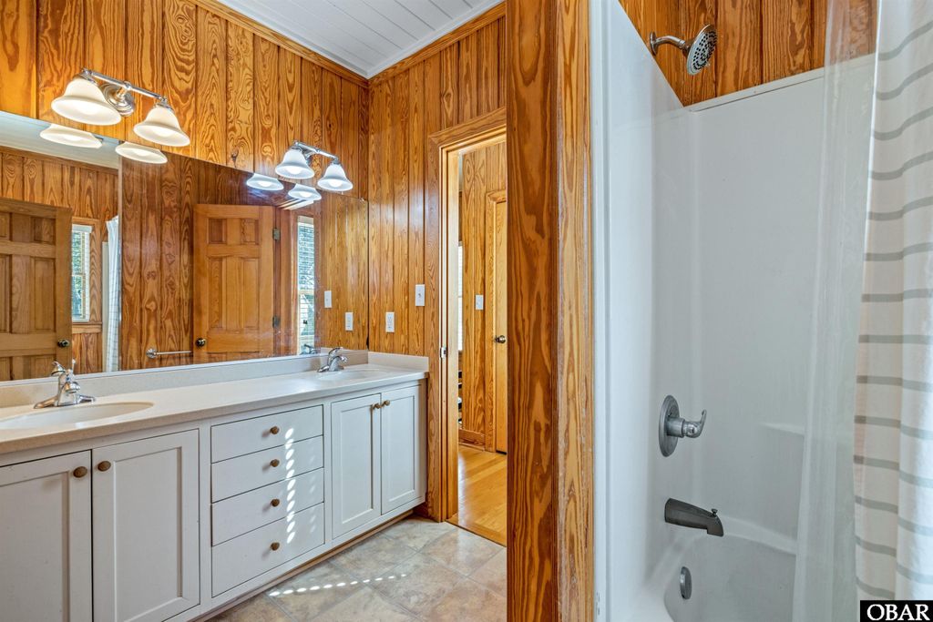 Image 26 of property listing at 114 W Sea Hawk Drive Lot 29, Duck, NC 27949