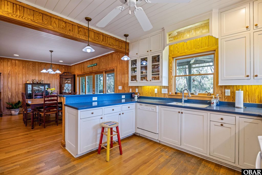 Image 4 of property listing at 114 W Sea Hawk Drive Lot 29, Duck, NC 27949