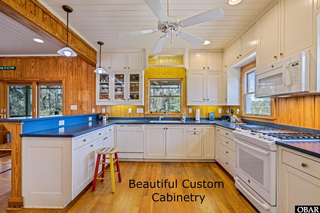 Image 6 of property listing at 114 W Sea Hawk Drive Lot 29, Duck, NC 27949