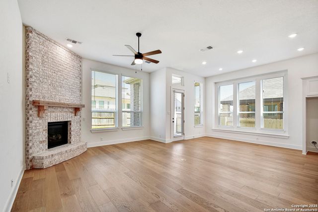 1652 Seekat, New Braunfels, TX 78132