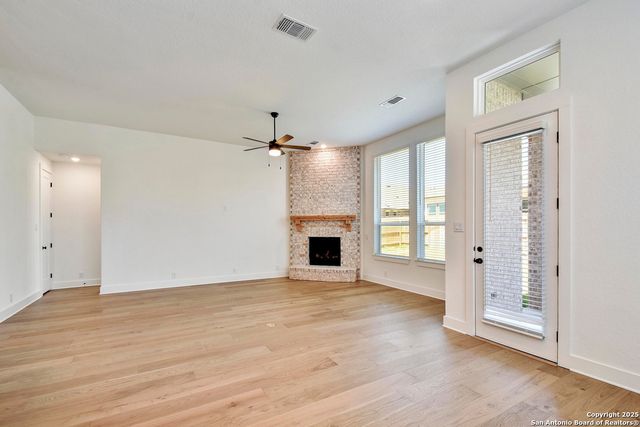 1652 Seekat, New Braunfels, TX 78132