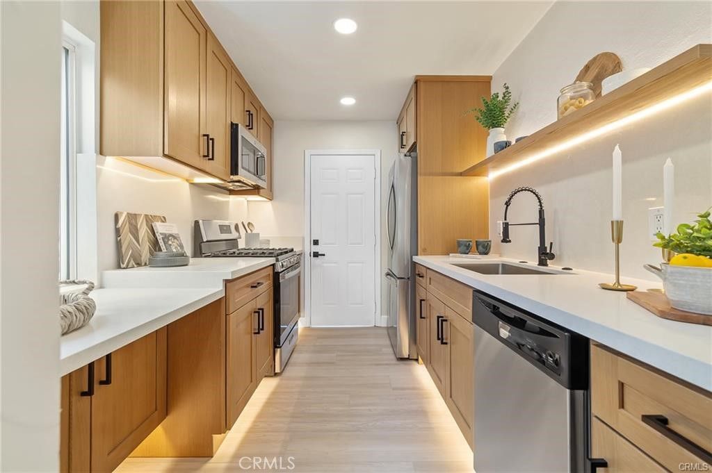 311 E Cummings, Long Beach, CA 90805 — photo 4