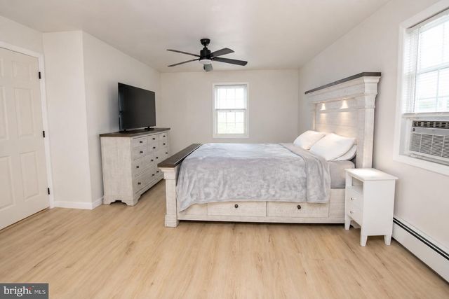 19 NARCISSUS LANE, Levittown, PA 19054