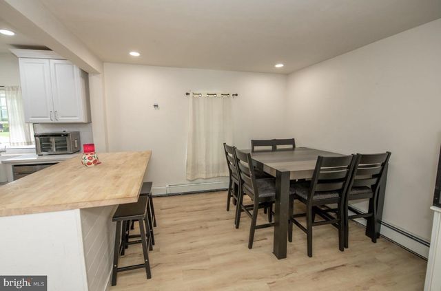 19 NARCISSUS LANE, Levittown, PA 19054