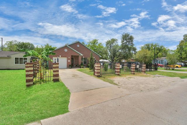 514 Avenue A, South Houston, TX 77587