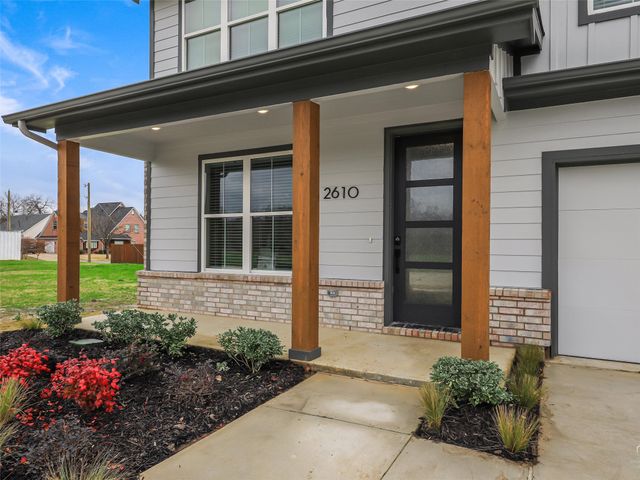 2610 Honor Court, Sherman, TX 75092