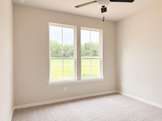 879 Pineview Circle, Jewett, TX 75846