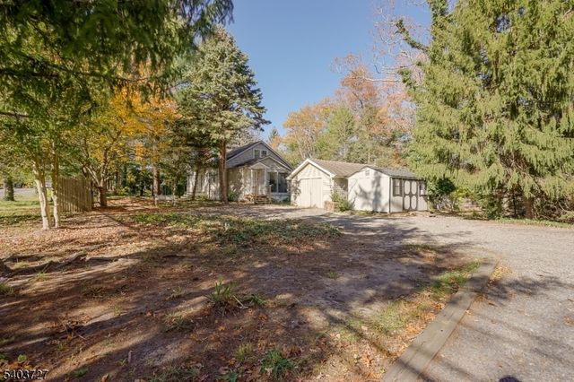 862 Bay Ave, Toms River Township, NJ 08753