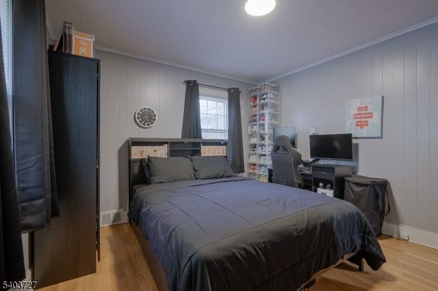 862 Bay Ave, Toms River Township, NJ 08753