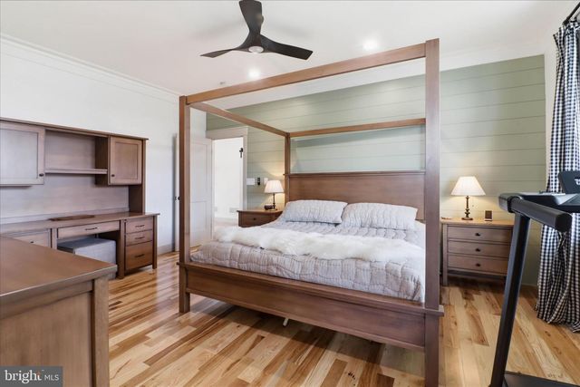 101 ACKLEY CIR, Lititz, PA 17543