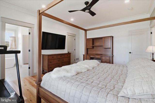 101 ACKLEY CIR, Lititz, PA 17543