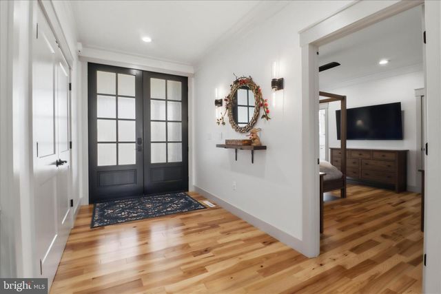 101 ACKLEY CIR, Lititz, PA 17543