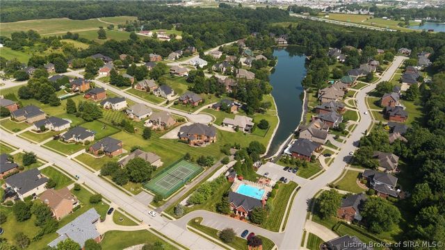 3056 Wolf Lake Boulevard, New Albany, IN 47150