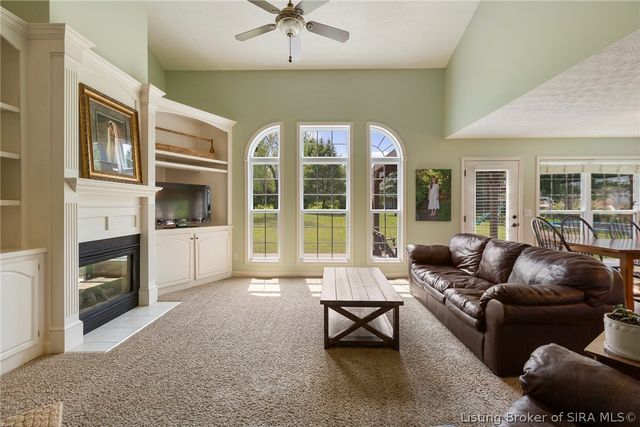 3056 Wolf Lake Boulevard, New Albany, IN 47150