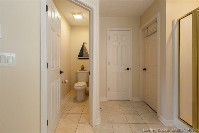 3056 Wolf Lake Boulevard, New Albany, IN 47150
