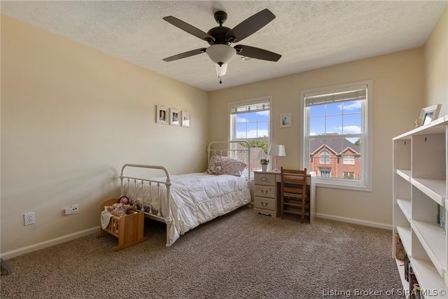 3056 Wolf Lake Boulevard, New Albany, IN 47150