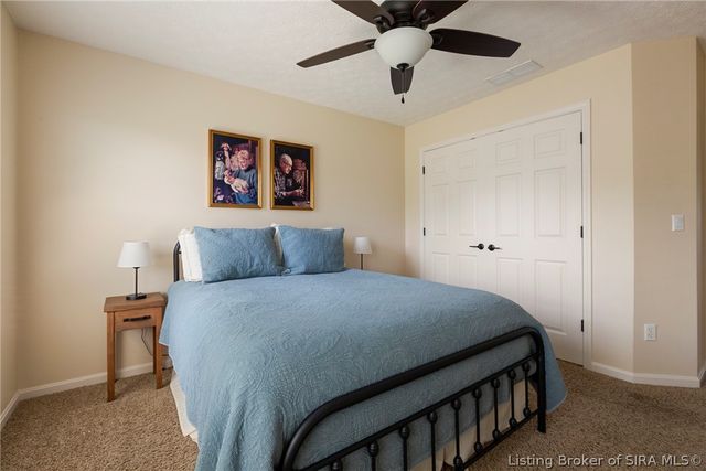 3056 Wolf Lake Boulevard, New Albany, IN 47150