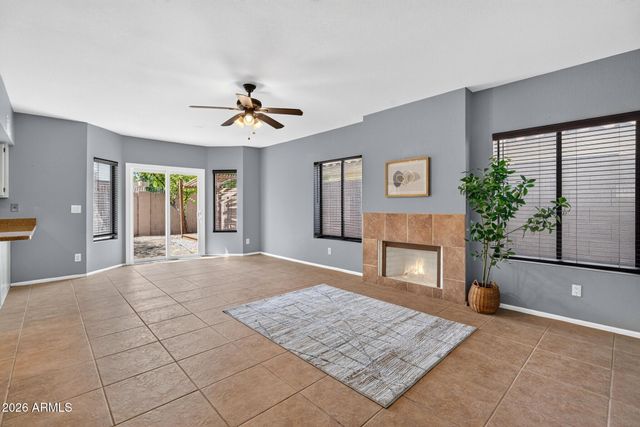 39 E LA VIEVE Lane, Tempe, AZ 85284