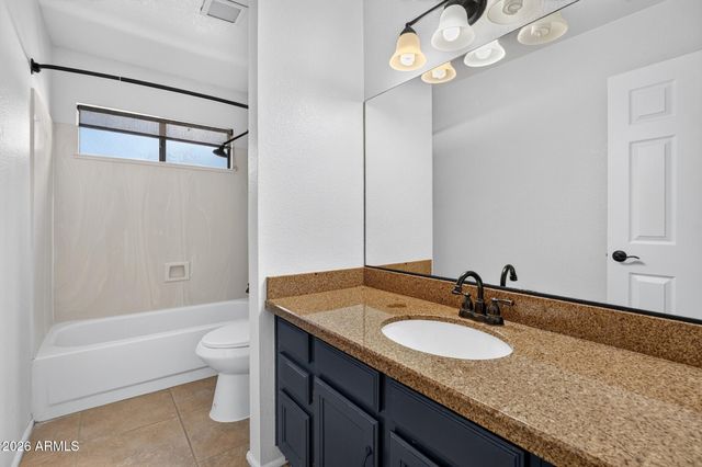39 E LA VIEVE Lane, Tempe, AZ 85284