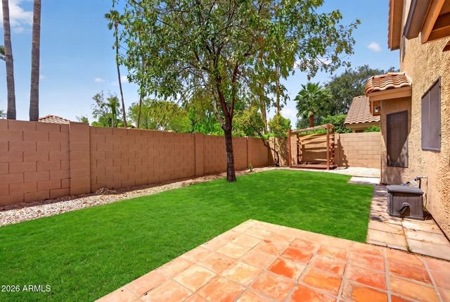 39 E LA VIEVE Lane, Tempe, AZ 85284