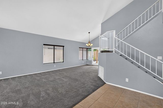 39 E LA VIEVE Lane, Tempe, AZ 85284
