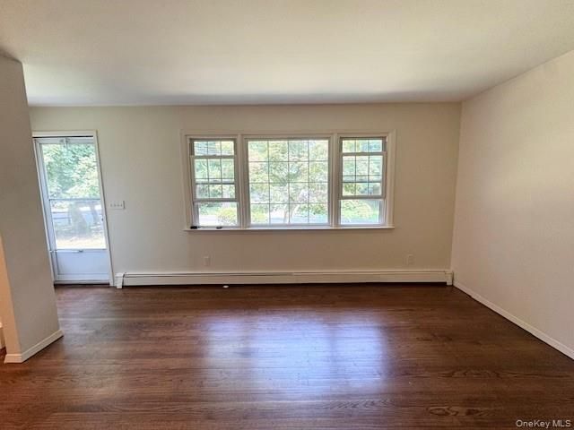 402 Thompson Street, Port Jefferson, NY 11777