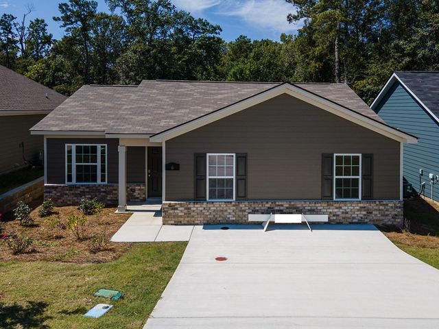 6 Summertide Drive, Phenix City, AL 36869