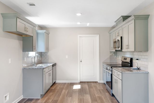 6 Summertide Drive, Phenix City, AL 36869