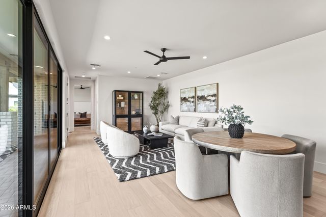 4119 E STANFORD Drive, Phoenix, AZ 85018