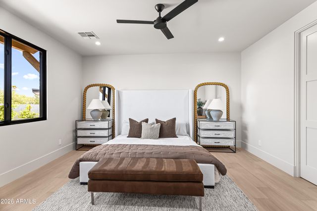 4119 E STANFORD Drive, Phoenix, AZ 85018