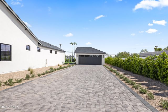 4119 E STANFORD Drive, Phoenix, AZ 85018
