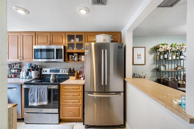 1916 SW 17th Ave 34, Miami, FL 33145