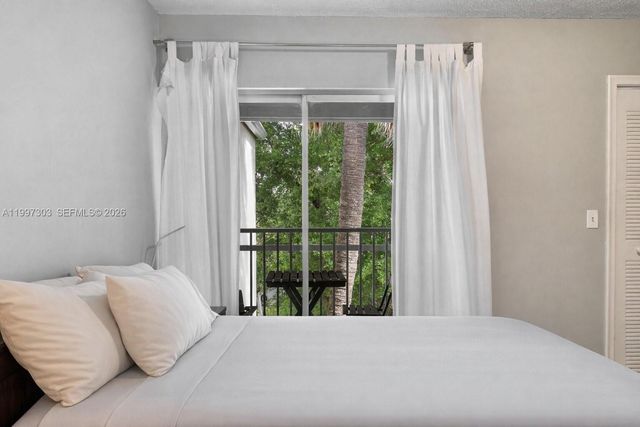 1916 SW 17th Ave 34, Miami, FL 33145