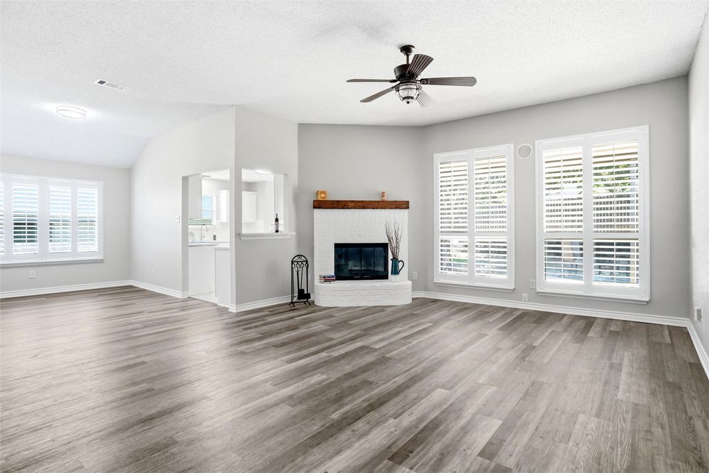 1105 Doreen Street, White Settlement, TX 76108 — photo 3
