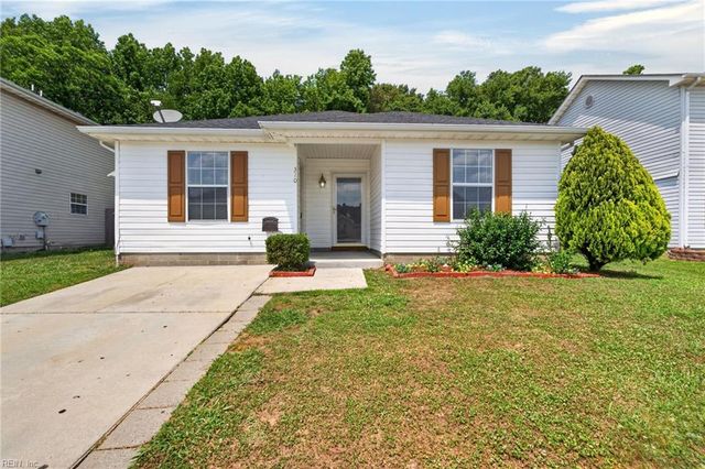 310 Greenfield CRES, Suffolk, VA 23434