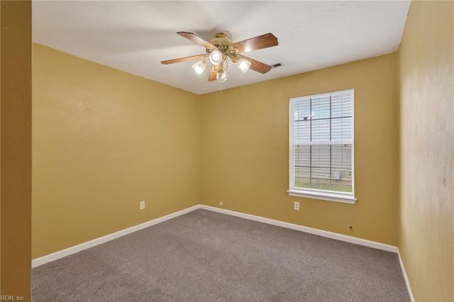 310 Greenfield CRES, Suffolk, VA 23434