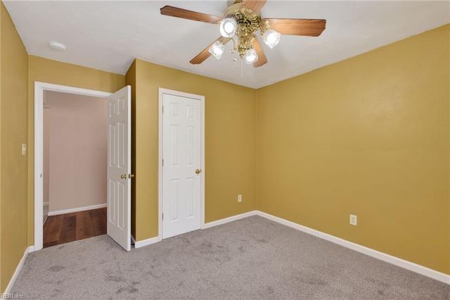 310 Greenfield CRES, Suffolk, VA 23434