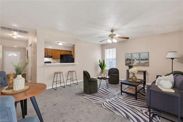 310 Greenfield CRES, Suffolk, VA 23434