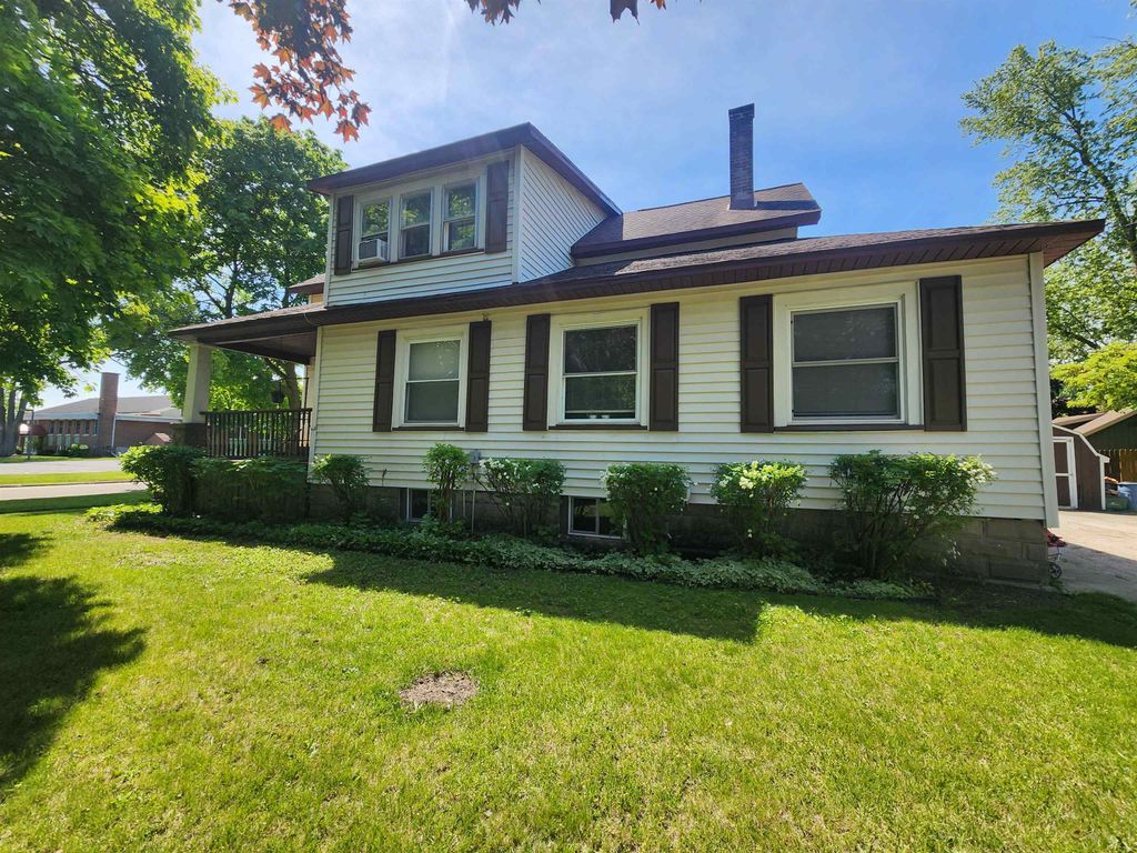 1006 Main Street, Essexville, MI 48732