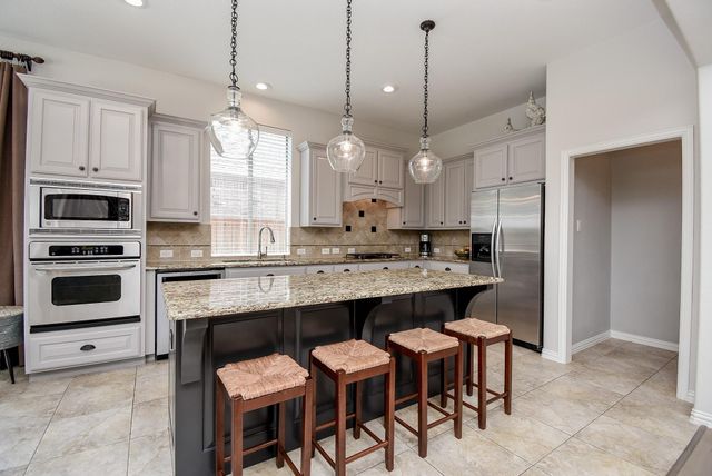 3302 Saint Charles Court, Missouri City, TX 77459
