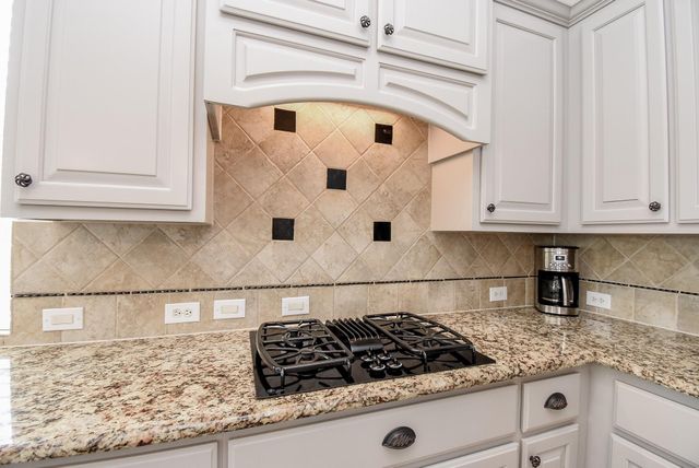3302 Saint Charles Court, Missouri City, TX 77459
