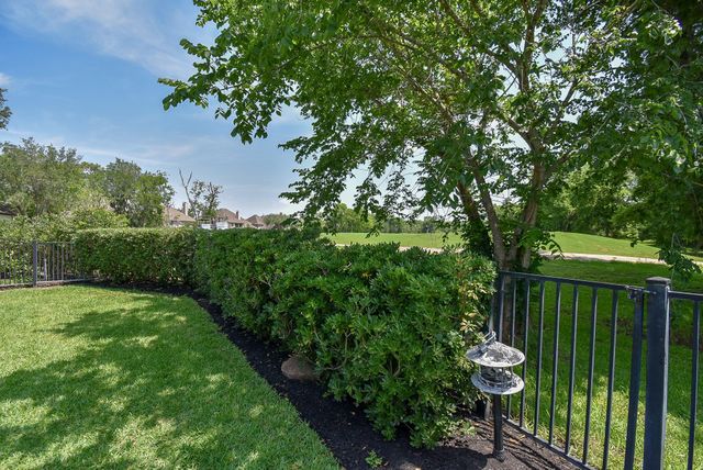 3302 Saint Charles Court, Missouri City, TX 77459