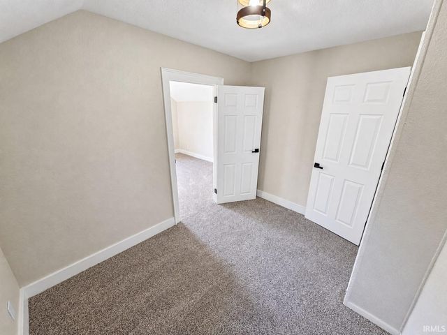 4102 Warsaw Street, Fort Wayne, IN 46806